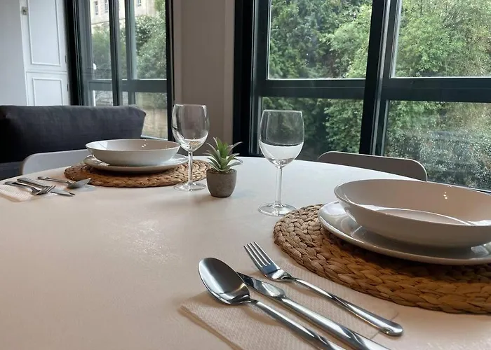 Ybh Colmeiro Laforet 18 ויגו